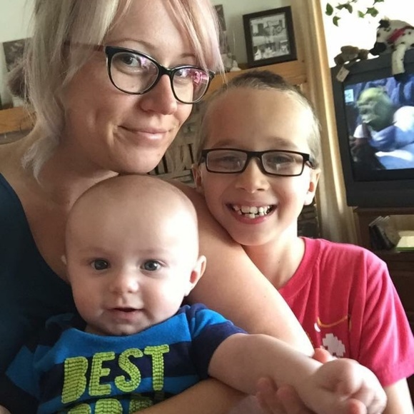 Meet your Posher, Tiffany - Picture 6 of 8